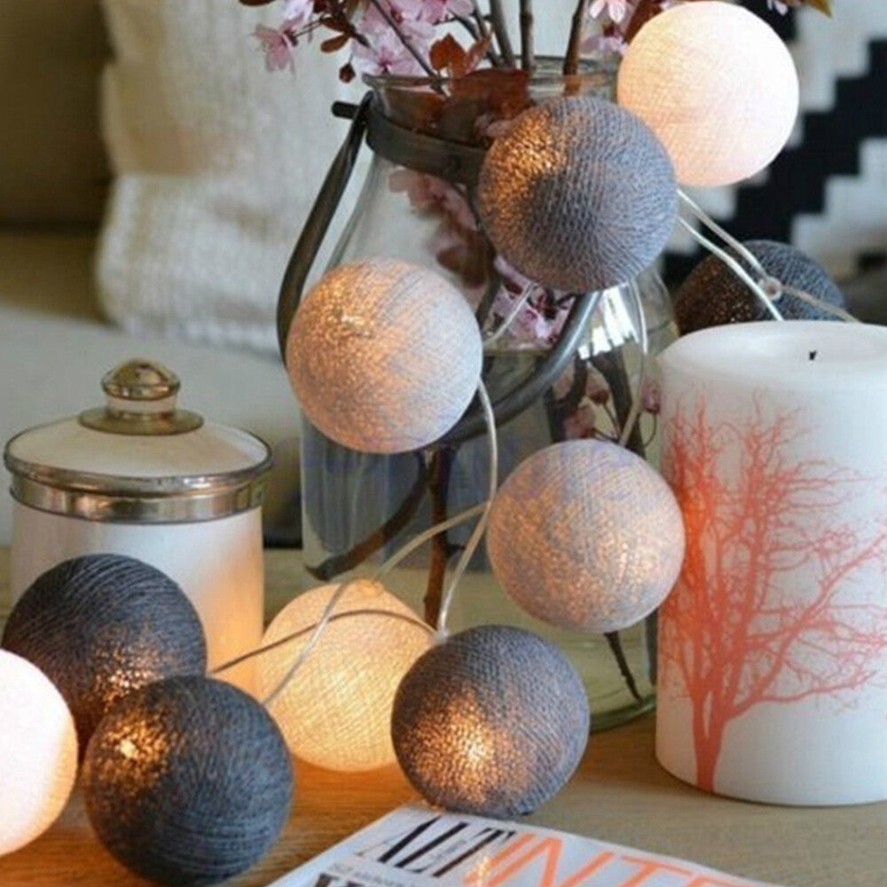 20 LED Cotton Ball Globe Garland String Fairy Lights Bedroom Wedding Home Decor
